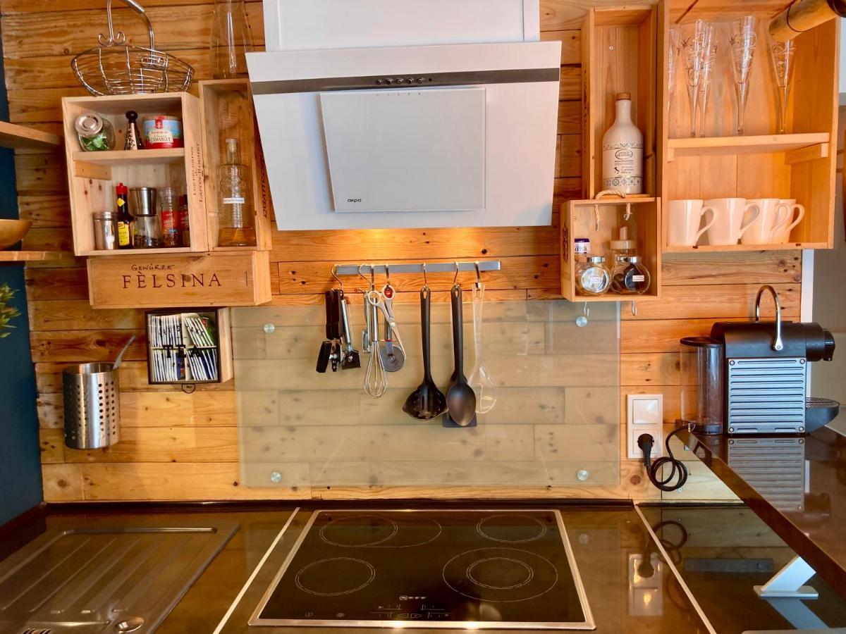 Living At Saarpartments -Adultsonly- 2 Bedrooms, Kitchen - Business & Holiday Apartments For Long- And Short Term Stay, 3 Min To Train Station, Secure E-Bike Parking! Saarbrücken Eksteriør bilde