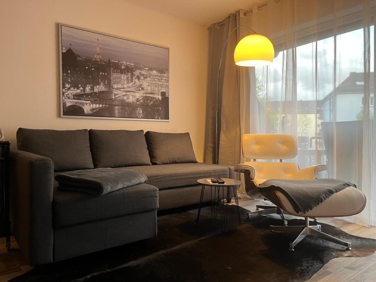 Living At Saarpartments -Adultsonly- 2 Bedrooms, Kitchen - Business & Holiday Apartments For Long- And Short Term Stay, 3 Min To Train Station, Secure E-Bike Parking! Saarbrücken Eksteriør bilde
