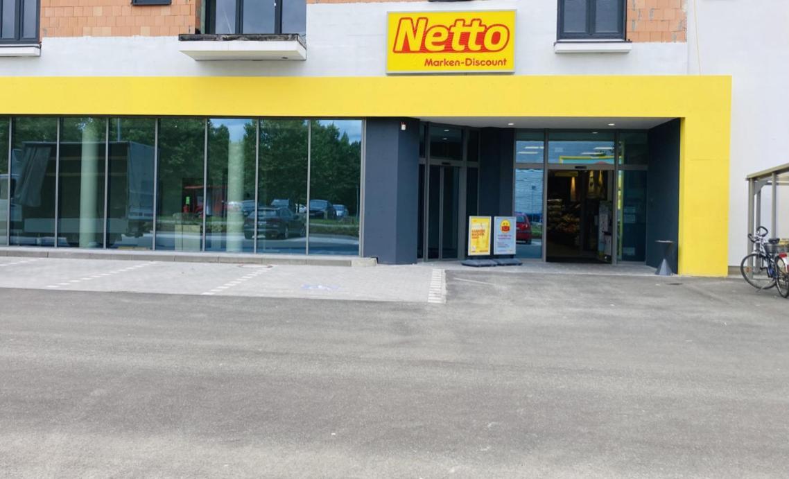 Living At Saarpartments -Adultsonly- 2 Bedrooms, Kitchen - Business & Holiday Apartments For Long- And Short Term Stay, 3 Min To Train Station, Secure E-Bike Parking! Saarbrücken Eksteriør bilde