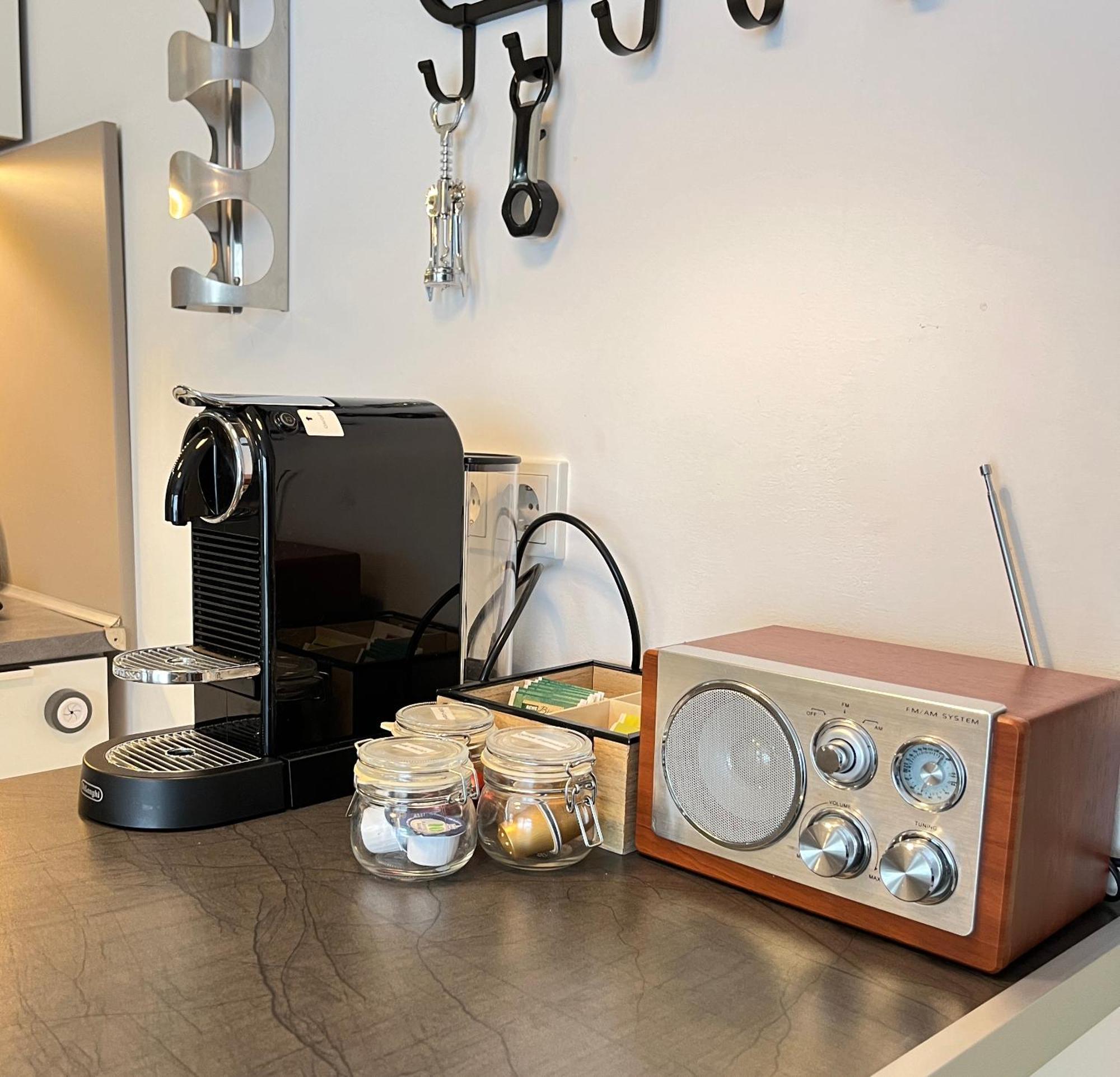 Living At Saarpartments -Adultsonly- 2 Bedrooms, Kitchen - Business & Holiday Apartments For Long- And Short Term Stay, 3 Min To Train Station, Secure E-Bike Parking! Saarbrücken Eksteriør bilde